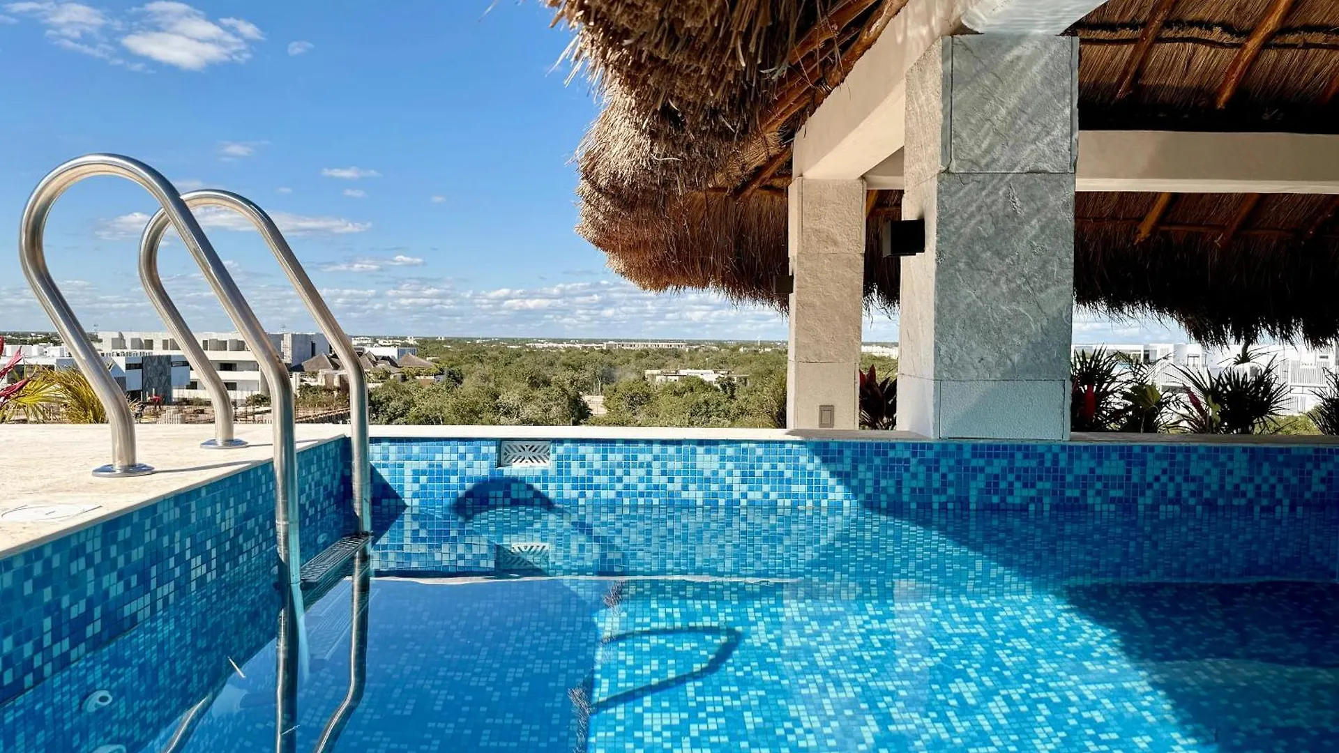 Charming Apartment Surrounded By Nature In Aldea Zama Tulum